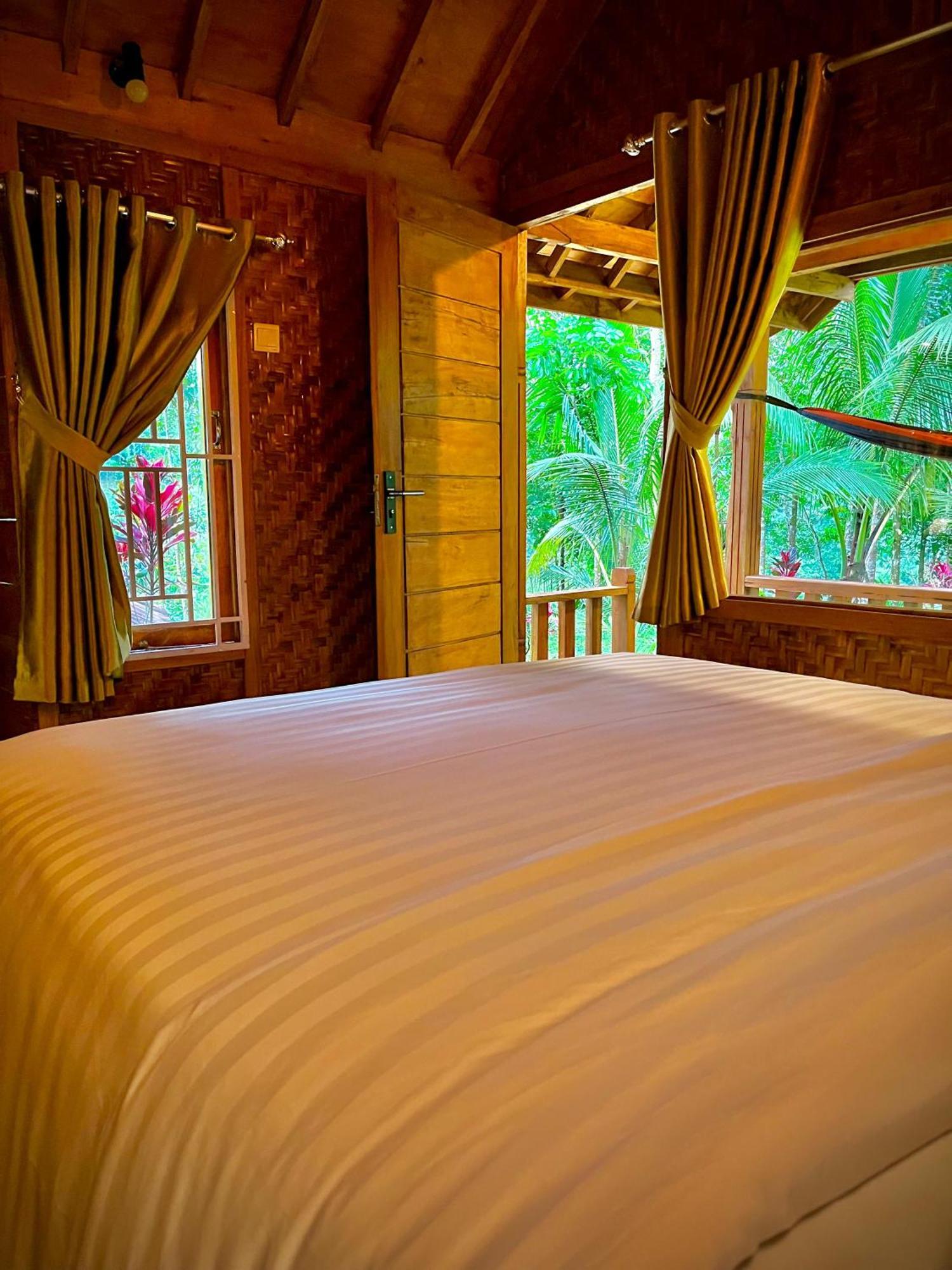 Hide And Seek Tetebatu Exterior photo